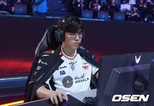 a6eb4a3b-4bda-4300-9aed-68bb7fc6233a