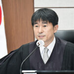 취재진 퇴장 발언하는 지귀연 부장판사