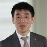 ÀÔÀå ¹àÈ÷´Â ÀÌÇÏ»ó º¯È£»ç