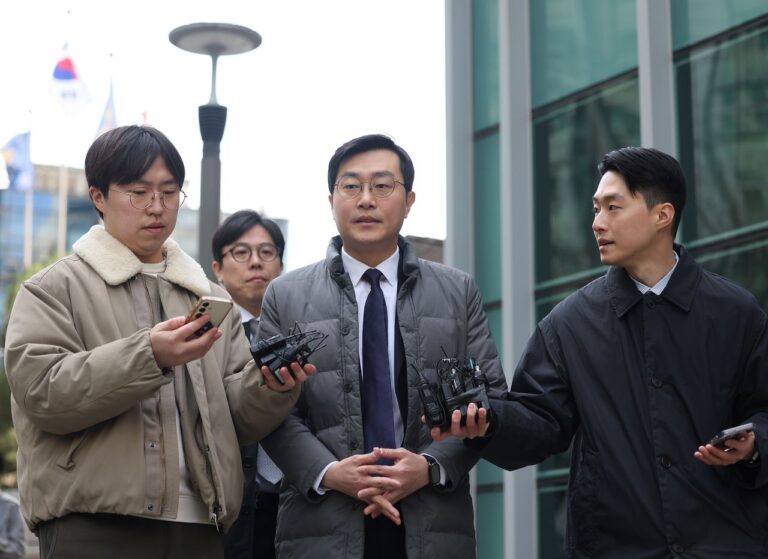 Áú¹® ´äÇÏ´Â Àå°æÅÂ ÀÇ¿ø