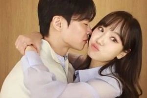 520772_681632_1025_v150