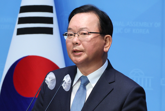 ±èºÎ°â Àü ÃÑ¸®, ¹ÎÁÖ´ç ¼±´ëÀ§ ÇÕ·ù