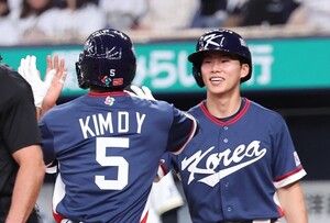 '¾²¸®·±Æ÷' ±èµµ¿µ, ±èÇý¼º°ú ÀÚÃà