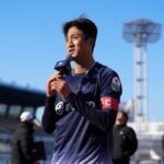 979212_990426_4049_v150