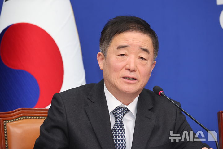 ÃÖ°íÀ§ ¹ß¾ðÇÏ´Â °­µæ±¸