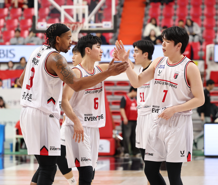 rcv.YNA_.20260201.PYH2026020105750005700_P1