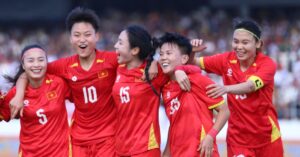 tuyen-nu-viet-nam-1765675582888689407128-62-0-1402-2560-crop-17725397833541343332162