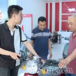 1775789063312_117019_nhieu_nguoi_dan_o_phuong_tran_hung_dao_tim_hieu_ve_xe_dien_truoc_khi_quyet_dinh_mua_09160110