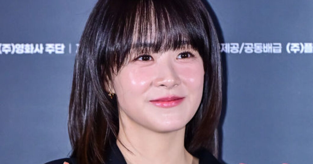 20260408164402801znzb