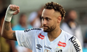 Brasileiro Championship - Santos v Cruzeiro