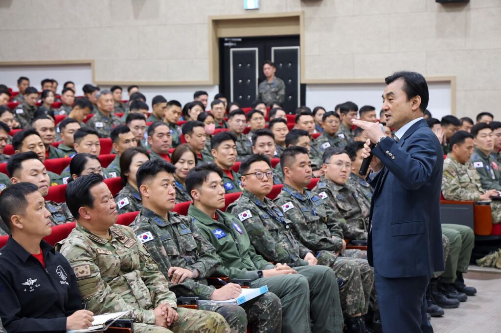 ¾È±Ô¹é Àå°ü, ÁöÈÖ¿ª·® °­È­¸¦ À§ÇÑ Æ¯º°°­¿¬ ½Ç½Ã