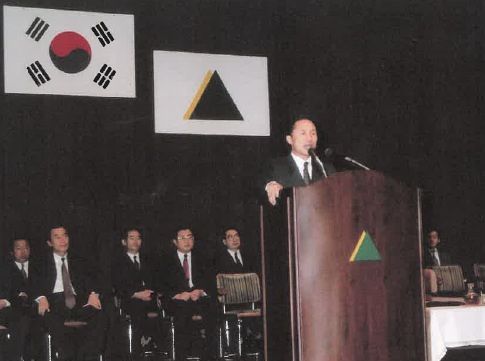 9a411c80-ba22-451d-9041-c516852c9a7d