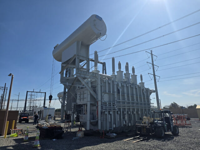 9e4d66520a88eeb42cef9c10f2b1d890