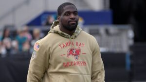 Acho_AP19336267893795