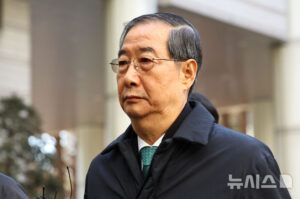 ÇÑ´ö¼ö Àü ÃÑ¸®, 1½É ¼±°í°øÆÇ Ãâ¼®