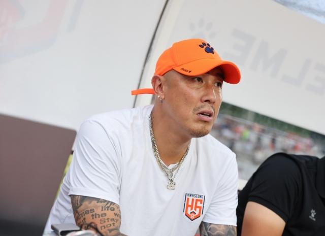 eb1e3042-c646-4b0d-b768-8fef052b081c