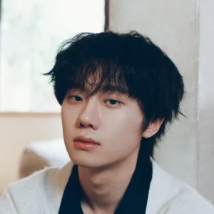 ha-hyun-sang-91ad3e7d1a23