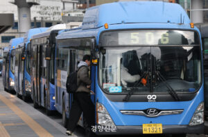 20260112_버스 파업 스케치_dh-7