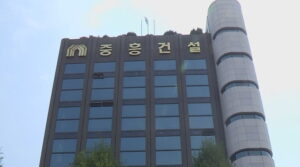 p1065576698789357_261_thum