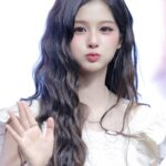 HISl83YaIAA5Ep-
